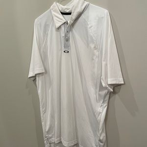 Men’s Oakley Shirt